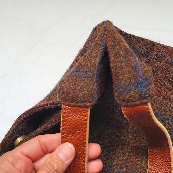 HARRIS TWEED BROWN Leather Straps. Brown Blue Bag. Shoulder Bag - Picture 13 of 15